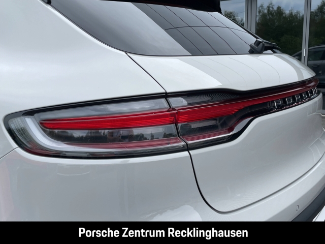Porsche Macan S Sportabgas Luftfederung PASM Panorama