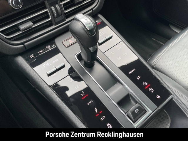 Porsche Macan S Sportabgas Luftfederung PASM Panorama