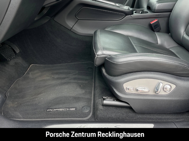 Porsche Macan S Sportabgas Luftfederung PASM Panorama
