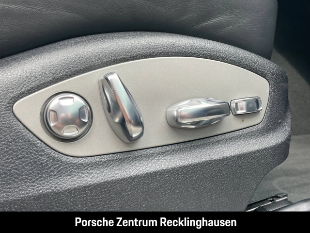 Porsche Macan S Sportabgas Luftfederung PASM Panorama