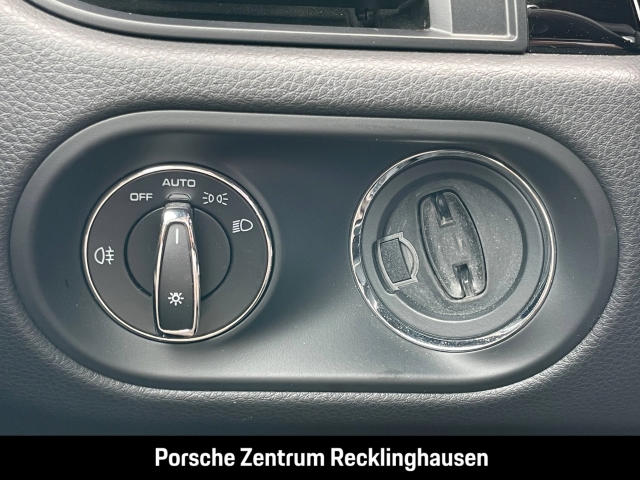 Porsche Macan S Sportabgas Luftfederung PASM Panorama