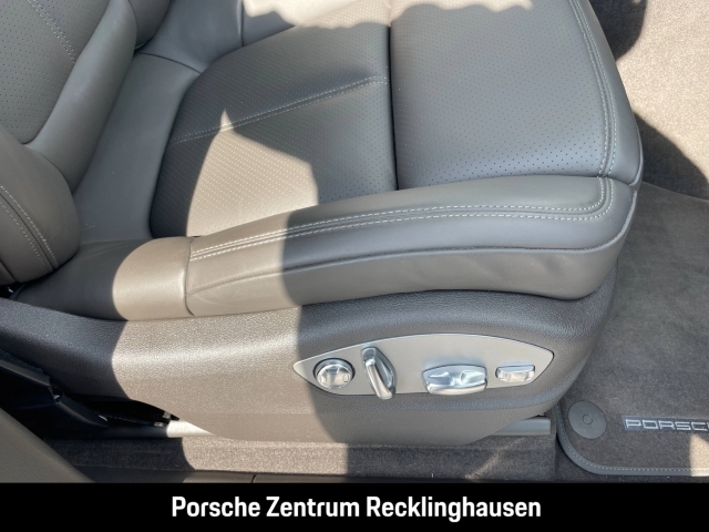 Porsche Macan S Luftfederung Rückfahrkamera Panoramadach