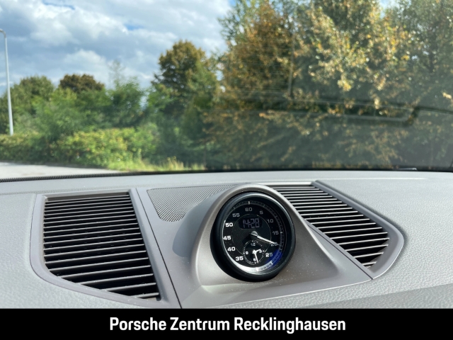 Porsche Macan S Luftfederung Rückfahrkamera Panoramadach