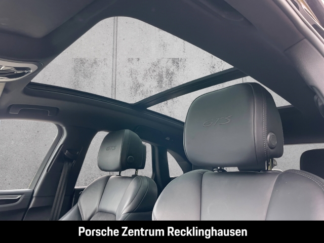 Porsche Macan GTS BOSE Luftfederung Rückfahrkamera LED