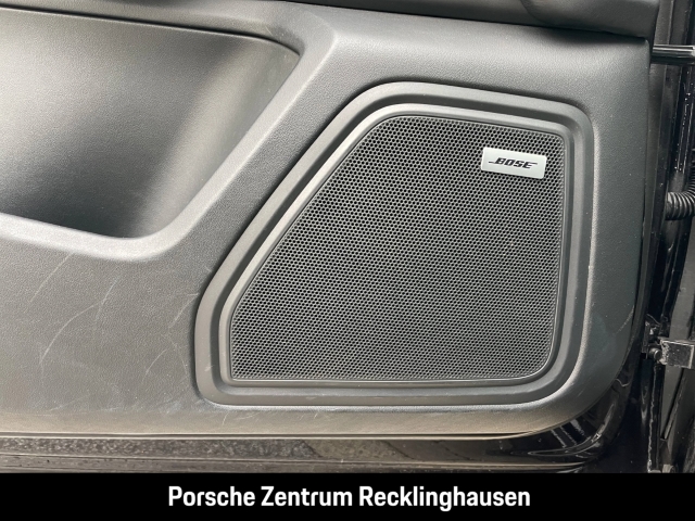 Porsche Macan GTS BOSE Luftfederung Rückfahrkamera LED