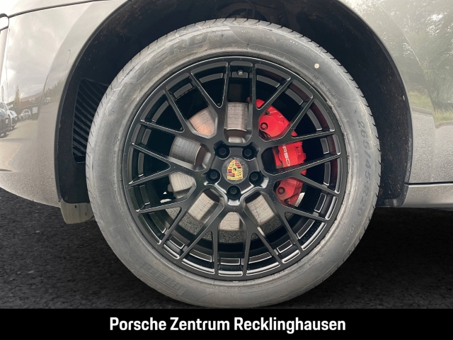 Porsche Macan GTS Panoramadach 20-Zoll Lederpaket PDLS+