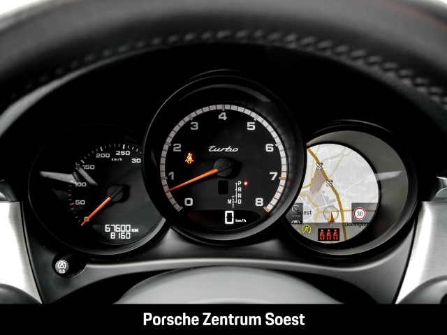 Porsche Macan Turbo/21-Zoll/PASM/Surround-View/BOSE