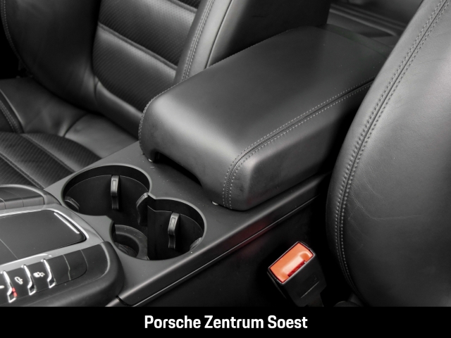 Porsche Macan Turbo/PASM/Panoramadach/Surround-View/BOSE