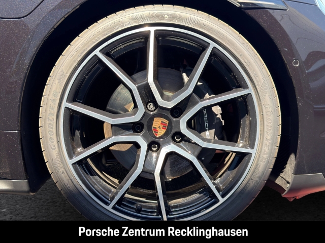 Porsche Taycan Black Edition InnoDrive LED-Matrix BOSE