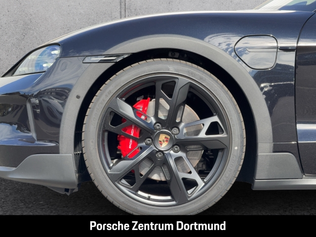 Porsche Taycan 4S Cross Turismo
