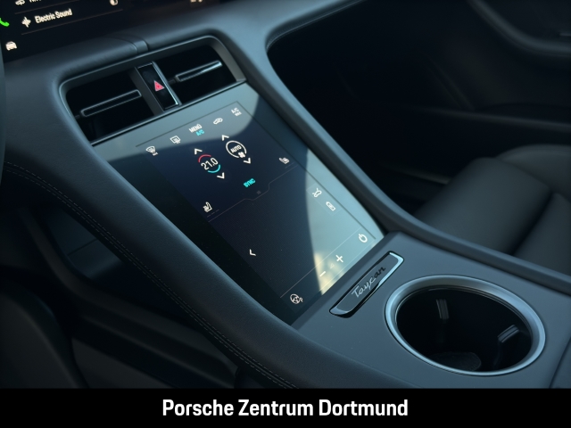 Porsche Taycan 4S Cross Turismo