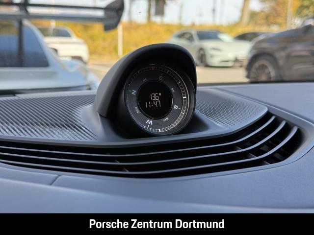 Porsche Taycan 4S Cross Turismo
