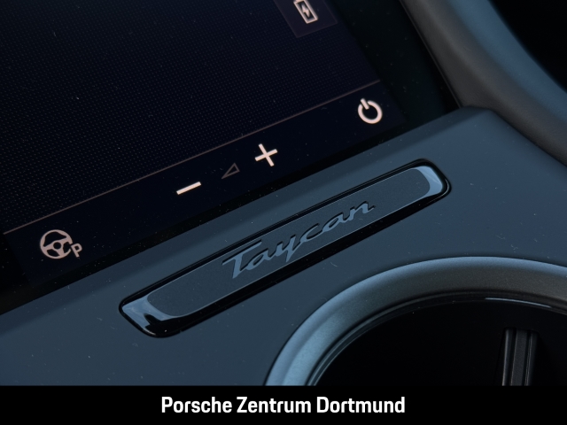Porsche Taycan 4S Cross Turismo