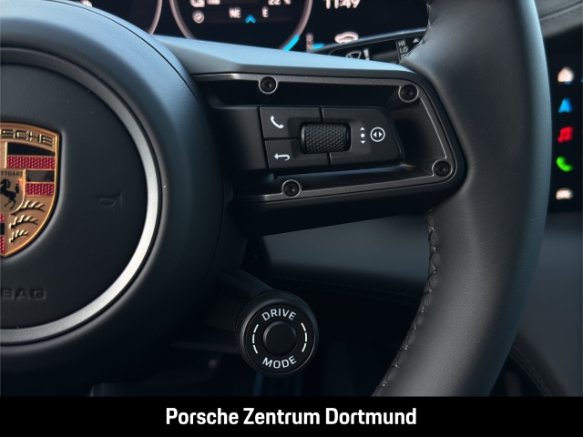 Porsche Taycan 4S Cross Turismo
