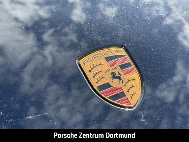 Porsche Taycan 4S Cross Turismo