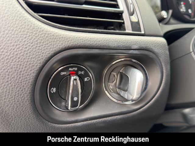 Porsche Macan T Sportabgas Surround-View Rückfahrkamera