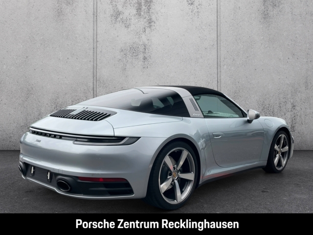 Porsche 992 911 Targa 4 Sportabgasanlage LED-Matrix BOSE