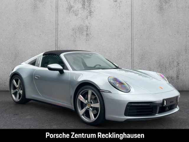 Porsche 992 911 Targa 4 Sportabgasanlage LED-Matrix BOSE