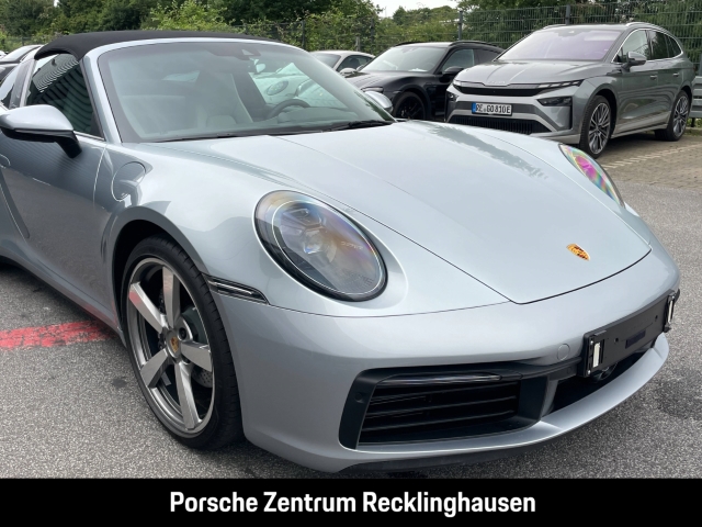 Porsche 992 911 Targa 4 Sportabgasanlage LED-Matrix BOSE