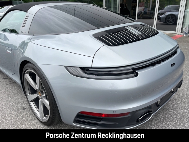 Porsche 992 911 Targa 4 Sportabgasanlage LED-Matrix BOSE