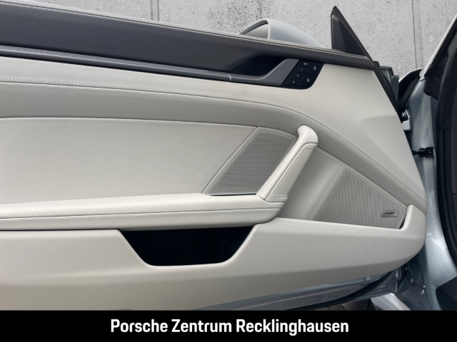 Porsche 992 911 Targa 4 Sportabgasanlage LED-Matrix BOSE