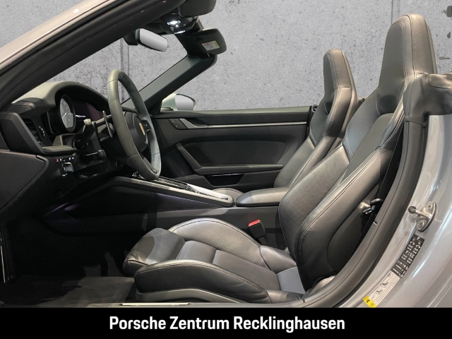 Porsche 992 911 Carrera Cabrio LED-Matrix Sitzbelüftung