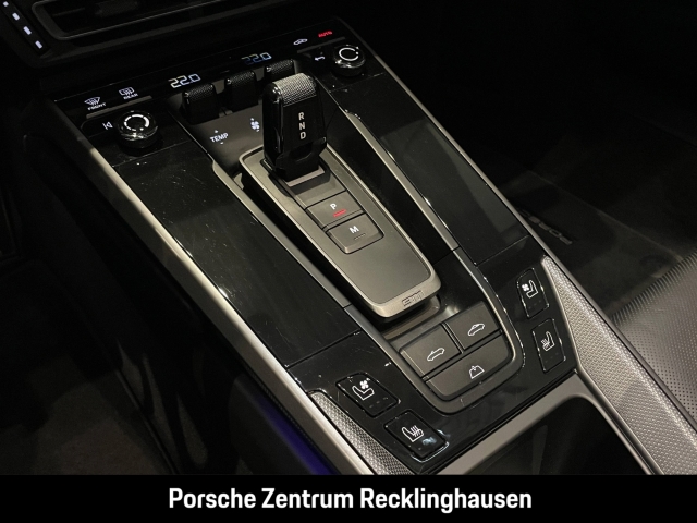 Porsche 992 911 Carrera Cabrio LED-Matrix Sitzbelüftung