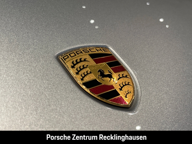 Porsche 992 911 Carrera Cabrio LED-Matrix Sitzbelüftung