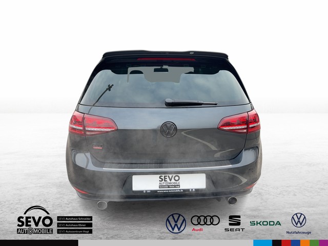 Volkswagen Golf GTI 2.0 TSI DSG GTI