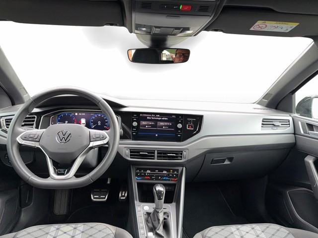 Volkswagen Polo 1.0 TSI DSG R-Line