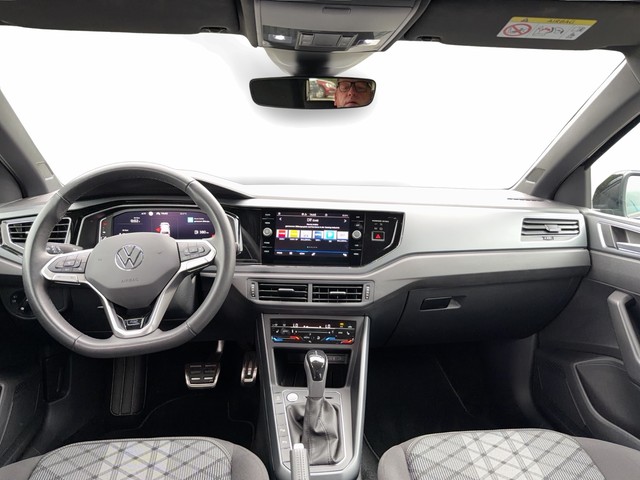 Volkswagen Polo 1.0 TSI DSG R-Line