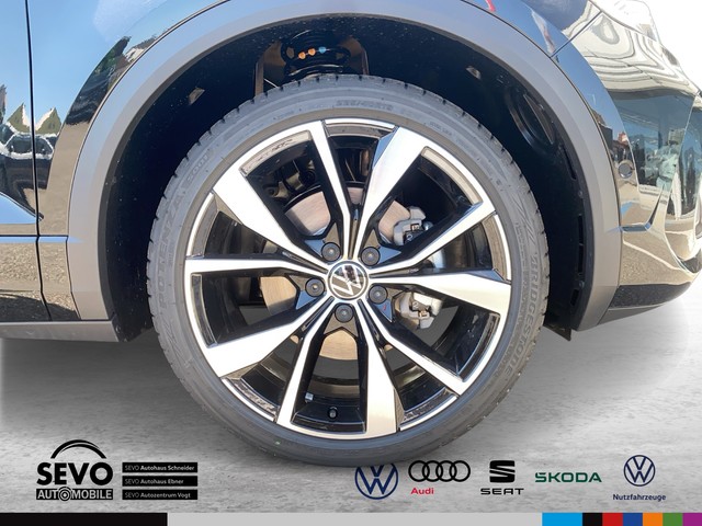 Volkswagen T-Roc 1.5 eTSI DSG R-Line
