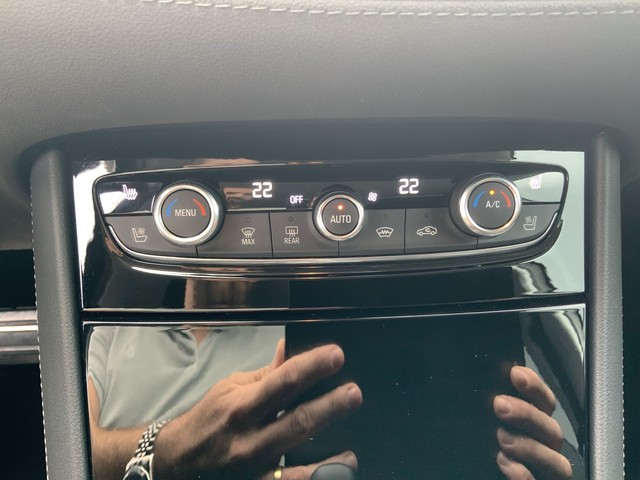 Opel Grandland X 1.6 Turbo Ultimate