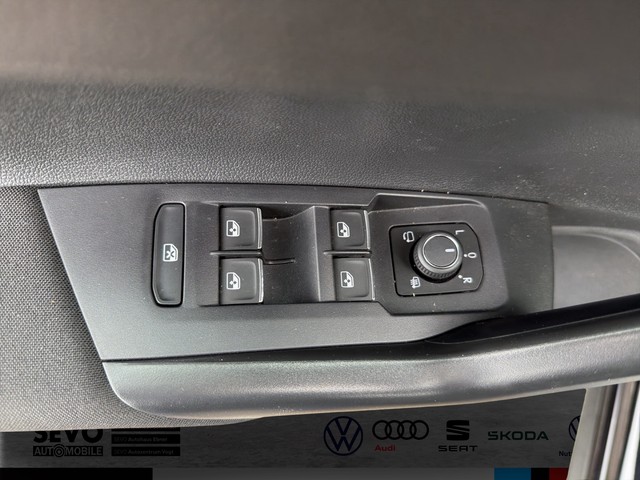 Volkswagen Polo 1.0 TSI DSG R-Line