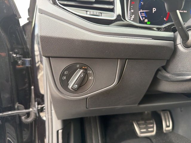 Volkswagen Polo 1.0 TSI DSG R-Line
