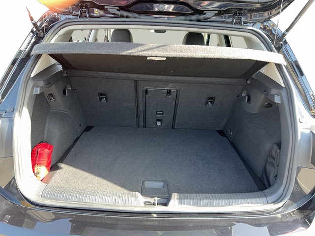 Volkswagen Golf 1.5 eTSI DSG Style