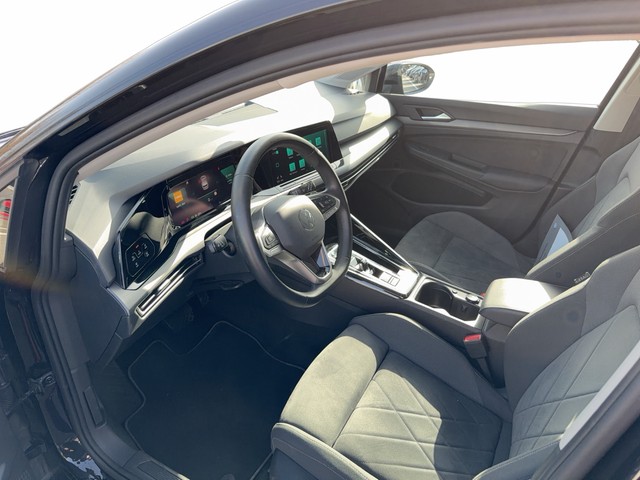 Volkswagen Golf 1.5 eTSI DSG Style