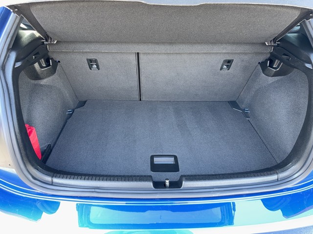 Volkswagen Polo 1.0 TSI DSG R-Line