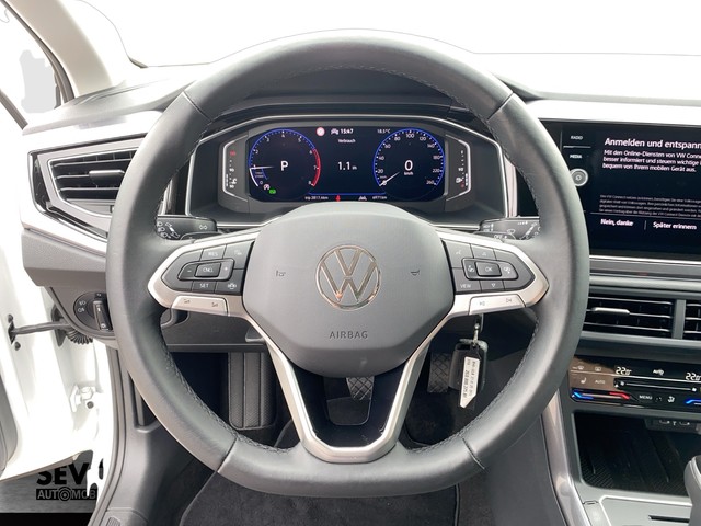 Volkswagen Polo 1.0 TSI DSG Style