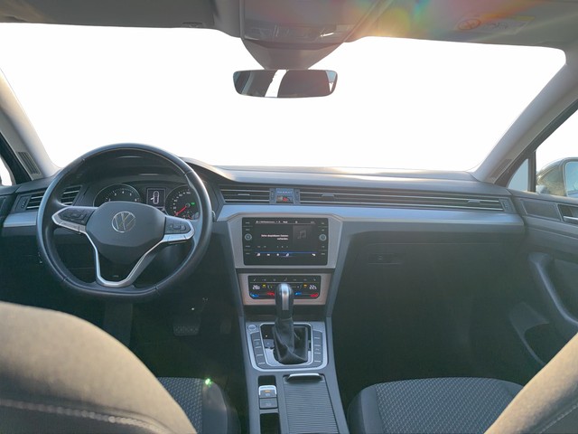 Volkswagen Passat Variant 1.5 TSI DSG Conceptline
