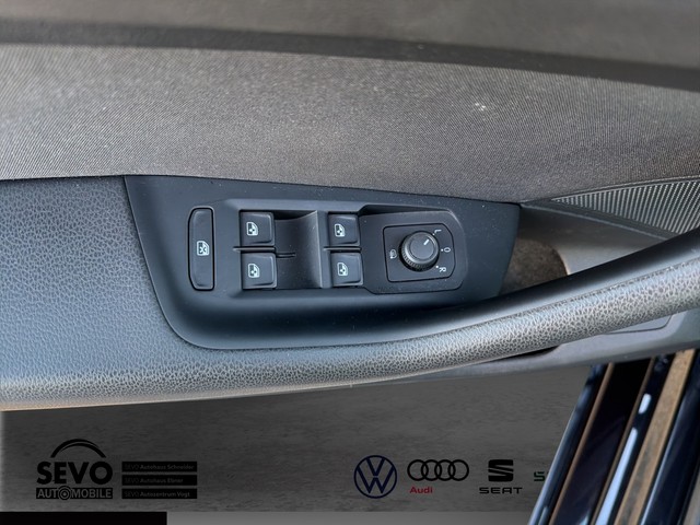 Volkswagen Passat Variant 1.5 TSI DSG Conceptline