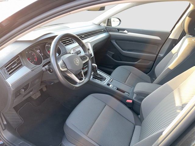 Volkswagen Passat Variant 1.5 TSI DSG Conceptline