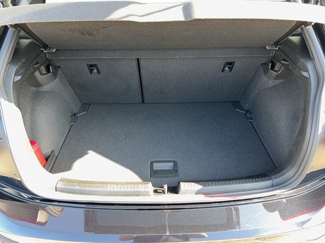 Volkswagen Polo 1.0 TSI DSG R-Line